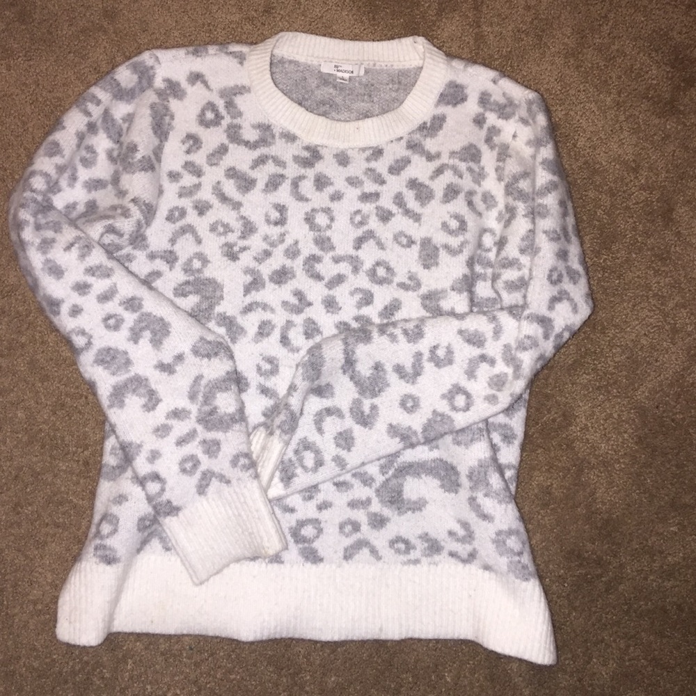 Cheetah sweater